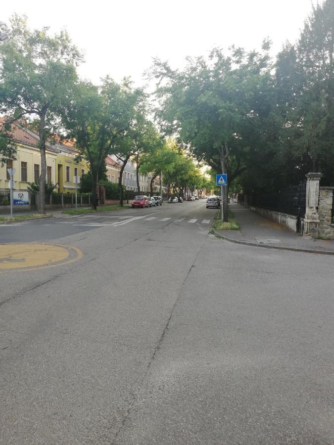 Gold 2 Apartman Sopron Exterior photo